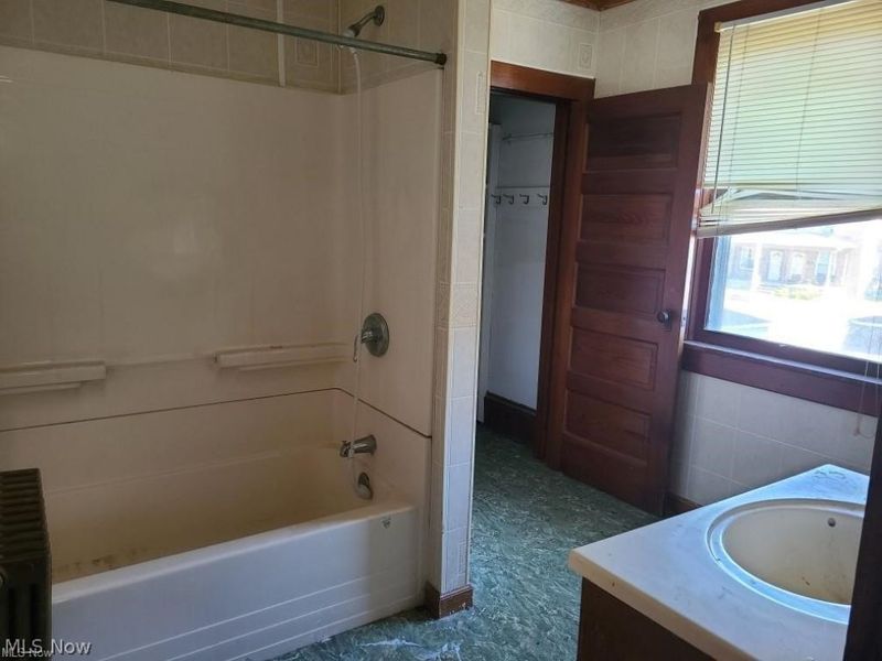 344 W Main Street, East Palestine, OH 44413 Photo 10