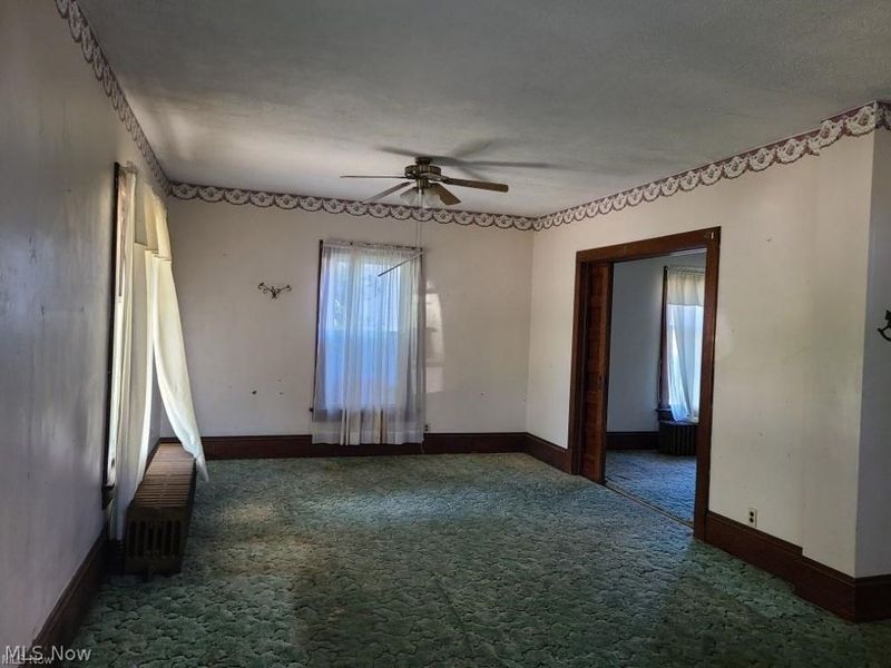 344 W Main Street, East Palestine, OH 44413 Photo 8