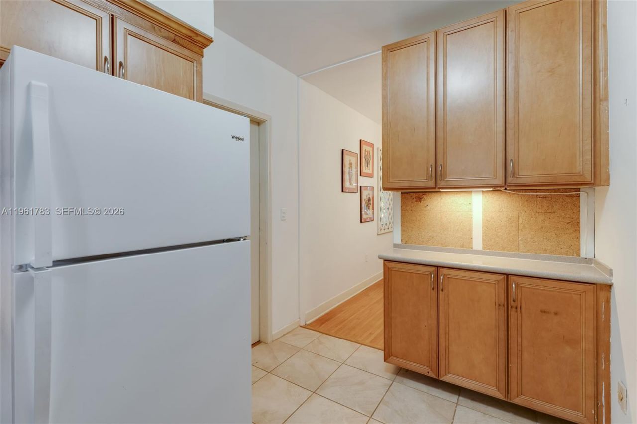 6901 Altamira St, Coral Gables, FL 33146 Photo