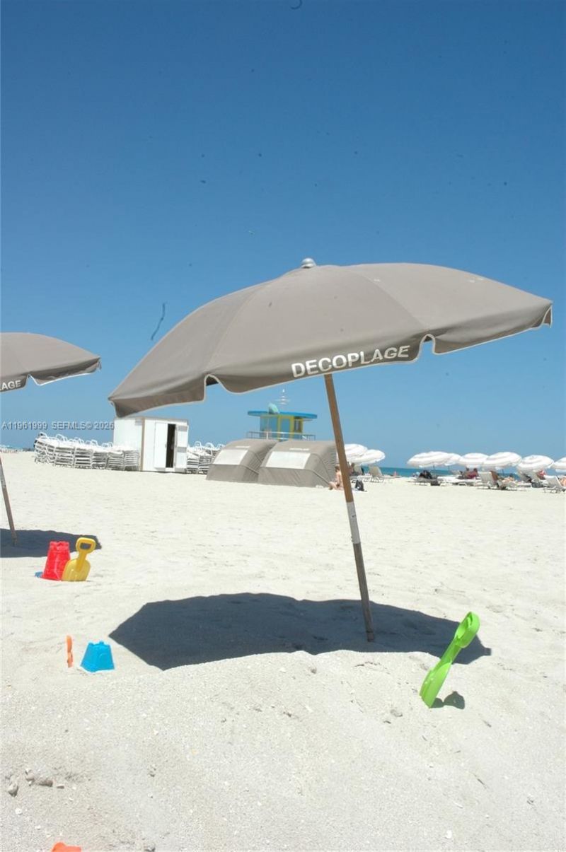 100 Lincoln Rd, Unit 303, Miami Beach, FL 33139 Photo