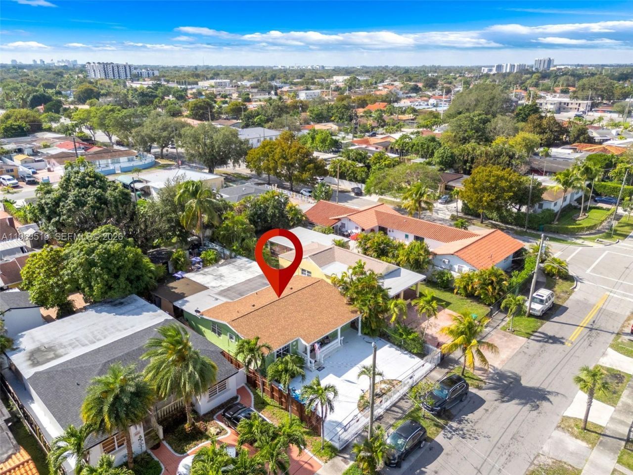 5574 SW 3rd St, Miami, FL 33134 Photo