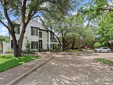 2 Parliament Place, Dallas, TX 75225