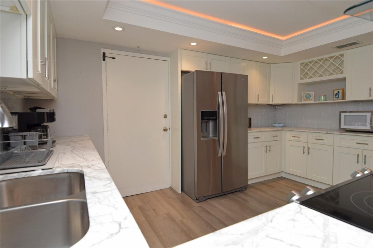 4908 38th Way S, Unit 501, Saint Petersburg, FL 33711 Photo