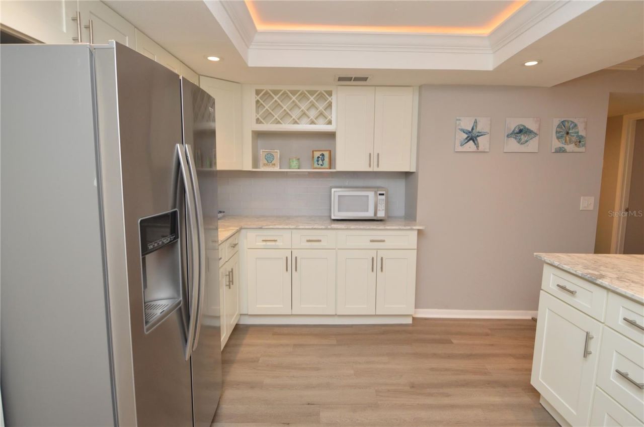 4908 38th Way S, Unit 501, Saint Petersburg, FL 33711 Photo