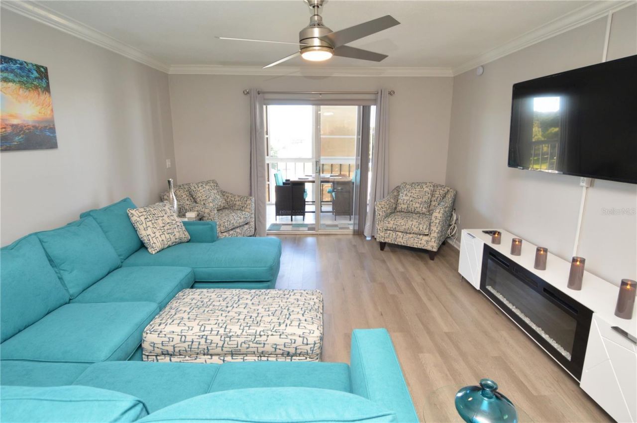 4908 38th Way S, Unit 501, Saint Petersburg, FL 33711 Photo