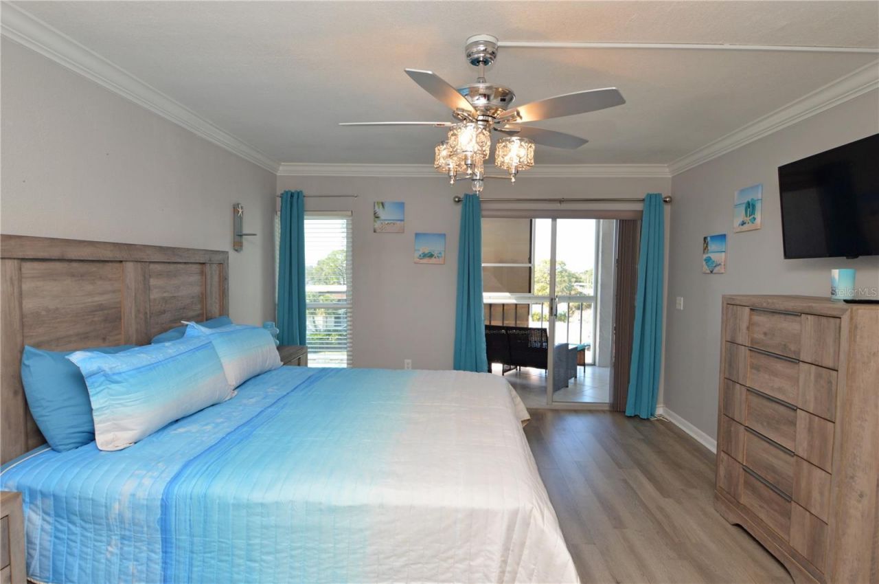 4908 38th Way S, Unit 501, Saint Petersburg, FL 33711 Photo