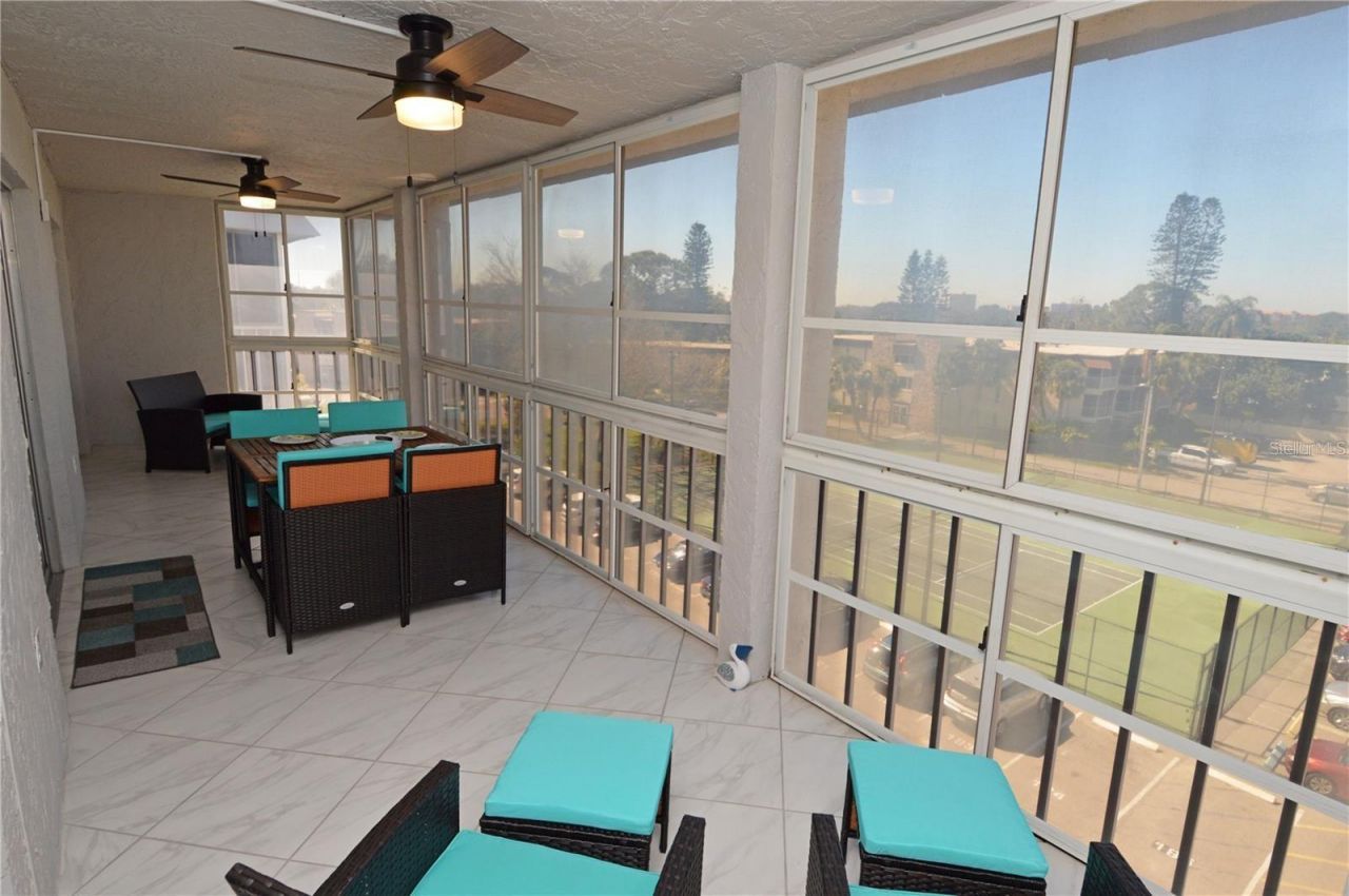 4908 38th Way S, Unit 501, Saint Petersburg, FL 33711 Photo