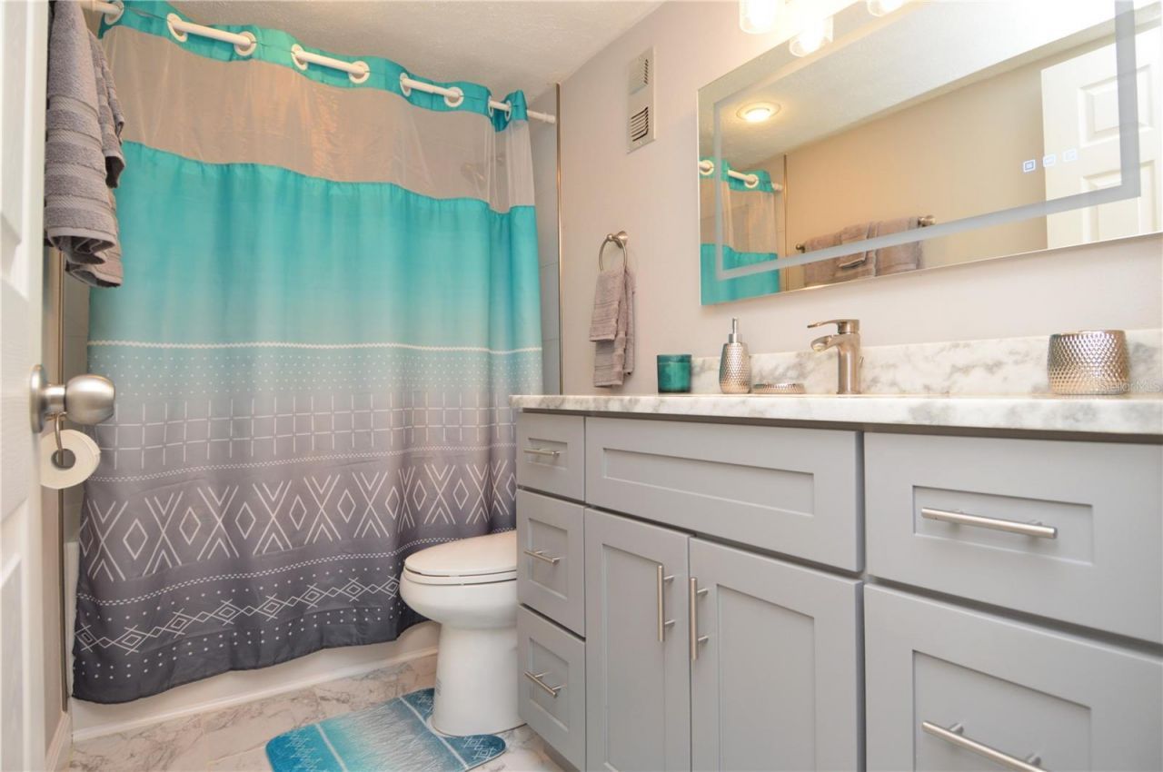 4908 38th Way S, Unit 501, Saint Petersburg, FL 33711 Photo