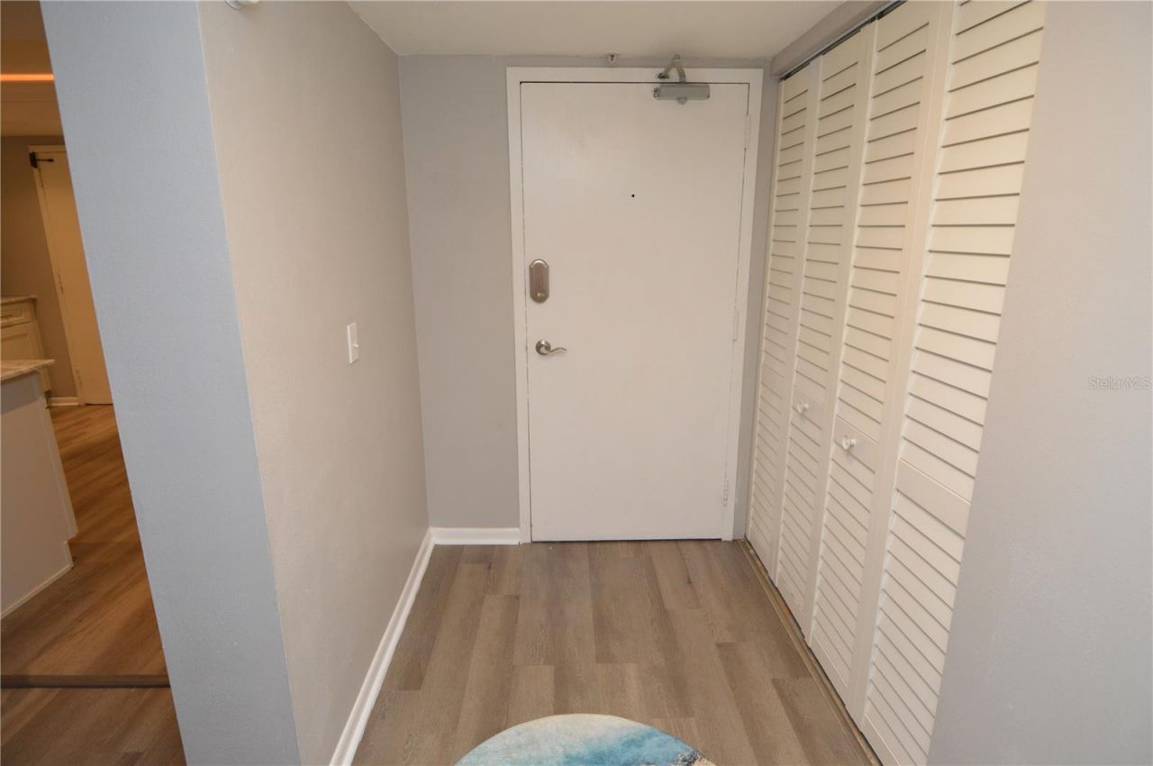 4908 38th Way S, Unit 501, Saint Petersburg, FL 33711 Photo