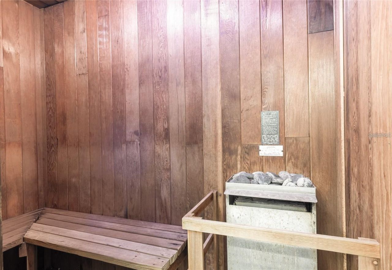 4908 38th Way S, Unit 501, Saint Petersburg, FL 33711 Photo