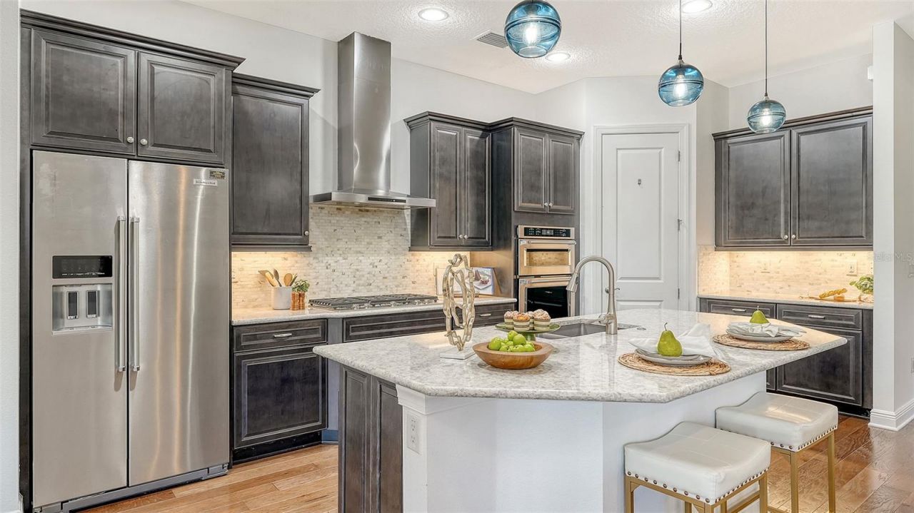 9817 Marbella Drive, Bradenton, FL 34211 Photo