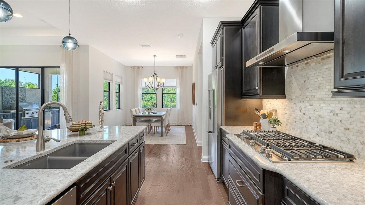 9817 Marbella Drive, Bradenton, FL 34211 Photo