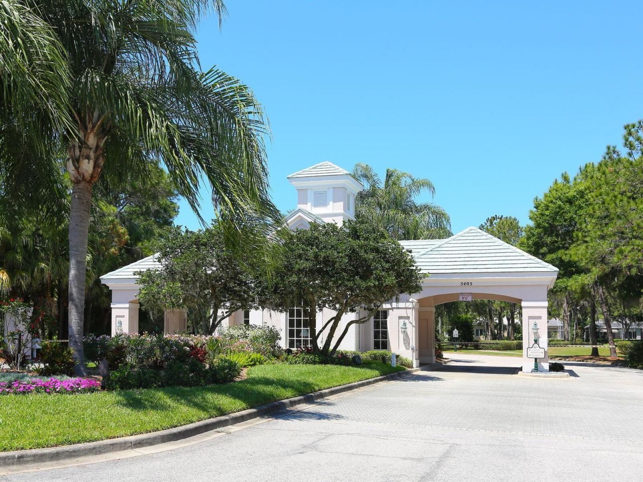 9817 Marbella Drive, Bradenton, FL 34211 Photo