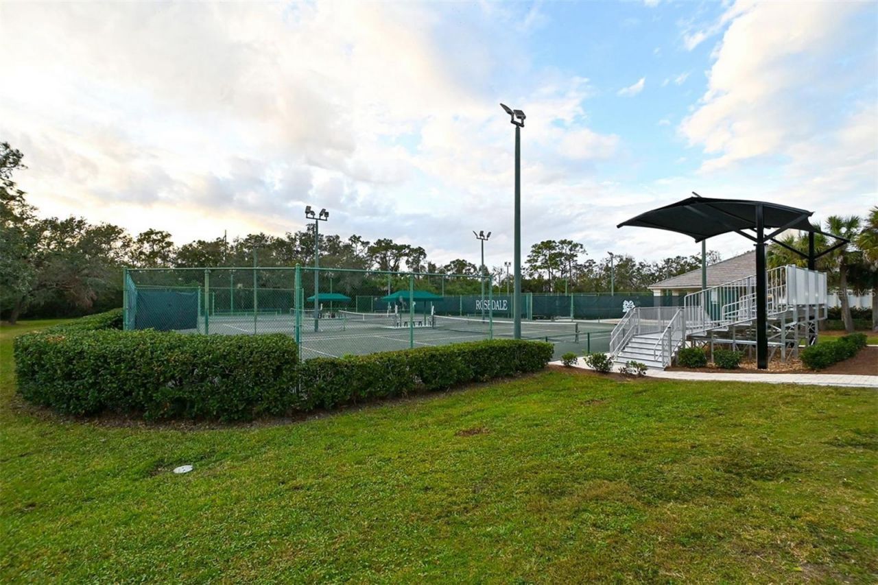 9817 Marbella Drive, Bradenton, FL 34211 Photo