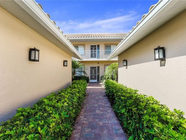 9022 Michael CIR , Unit 4, NAPLES, FL 34113