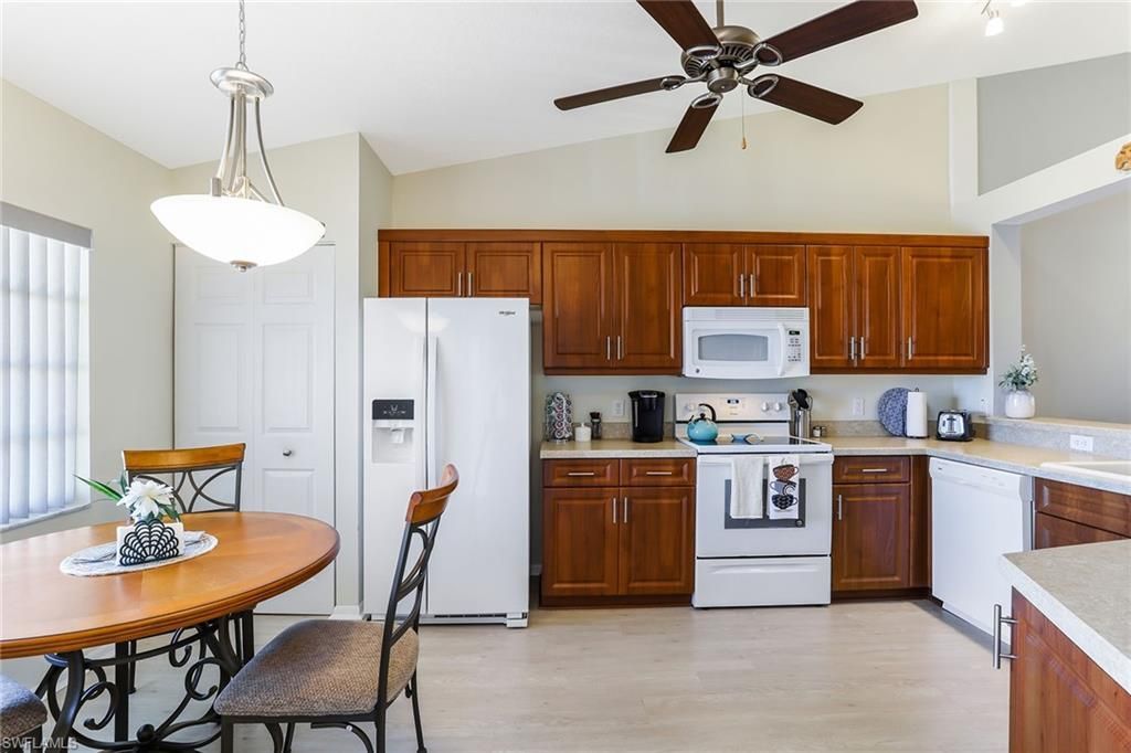 9022 Michael Cir, Unit 4, Naples, FL 34113 Photo