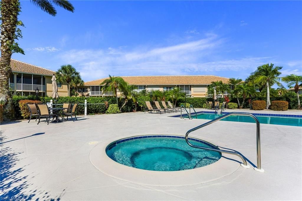 9022 Michael Cir, Unit 4, Naples, FL 34113 Photo