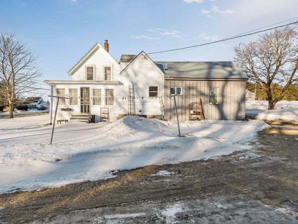 672 Spruce Head Road, South Thomaston, ME 04858