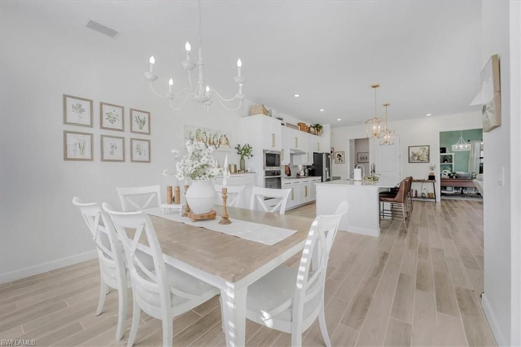 1211 SE 10th Ave , Cape Coral, FL 33990 Photo