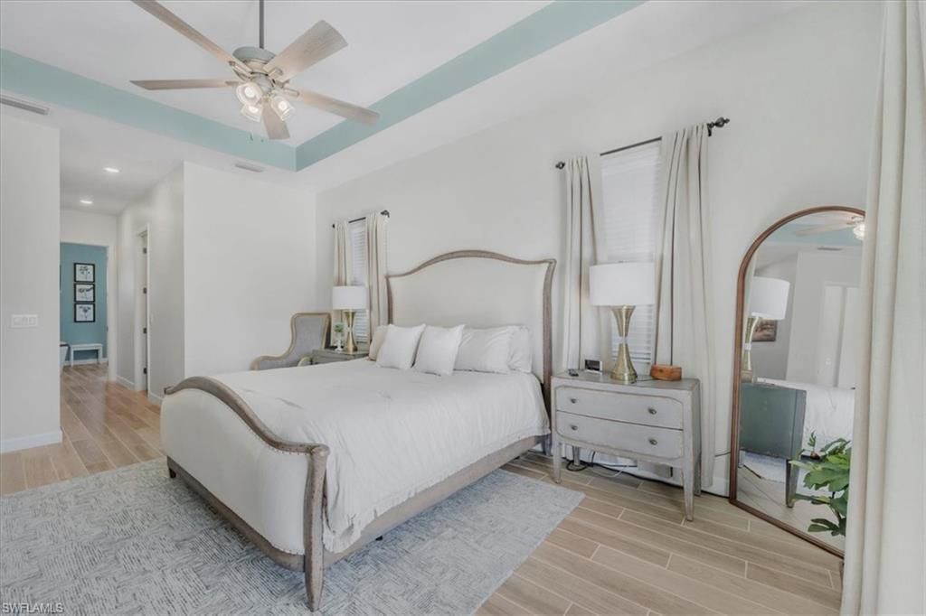 1211 SE 10th Ave , Cape Coral, FL 33990 Photo