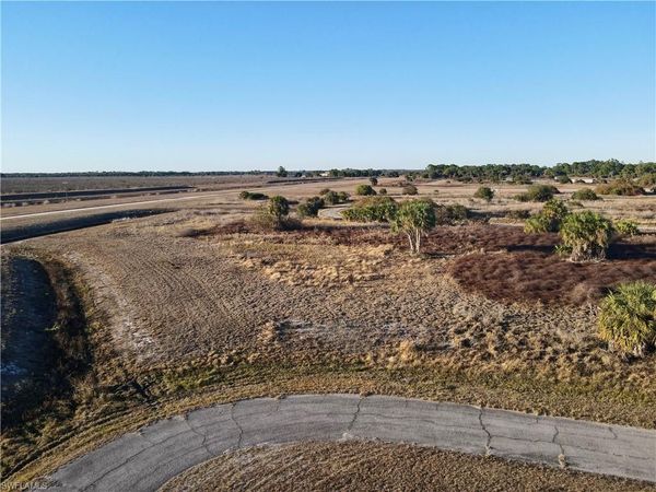 216 Lynbrook Loop, LABELLE, FL 33935
