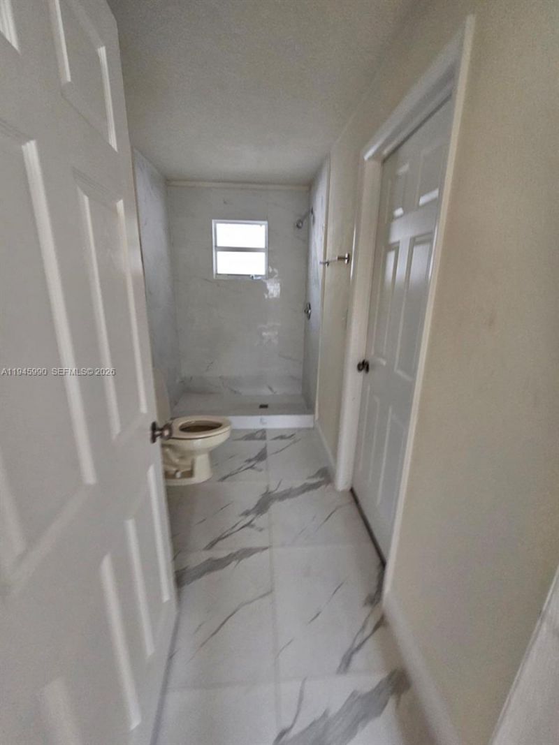 1717 NW 69th St, Miami, FL 33147 Photo