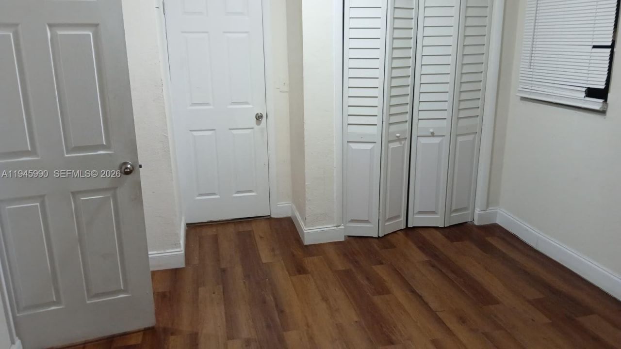 1717 NW 69th St, Miami, FL 33147 Photo