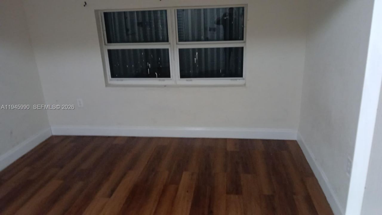 1717 NW 69th St, Miami, FL 33147 Photo