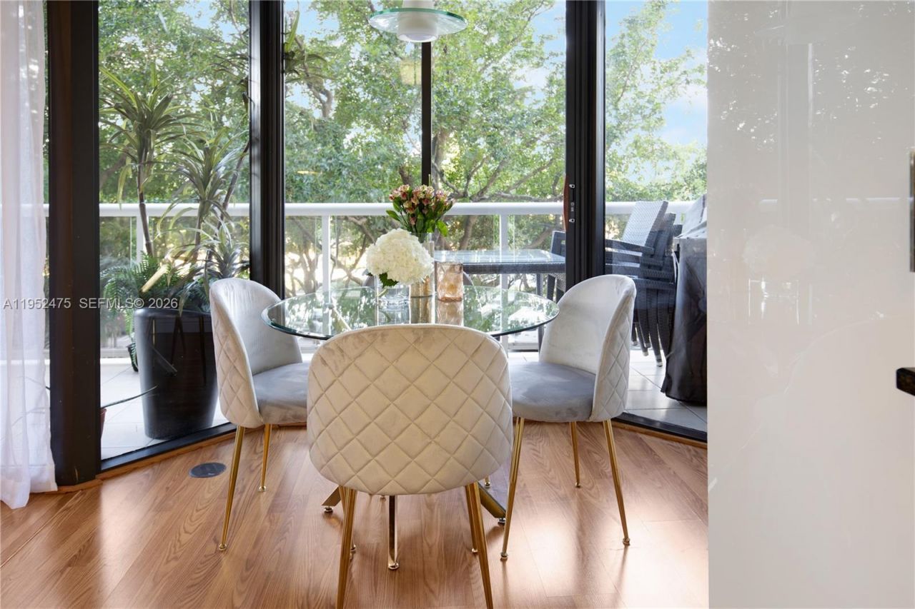 3640 Yacht Club Dr , Unit 304, Aventura, FL 33180 Photo