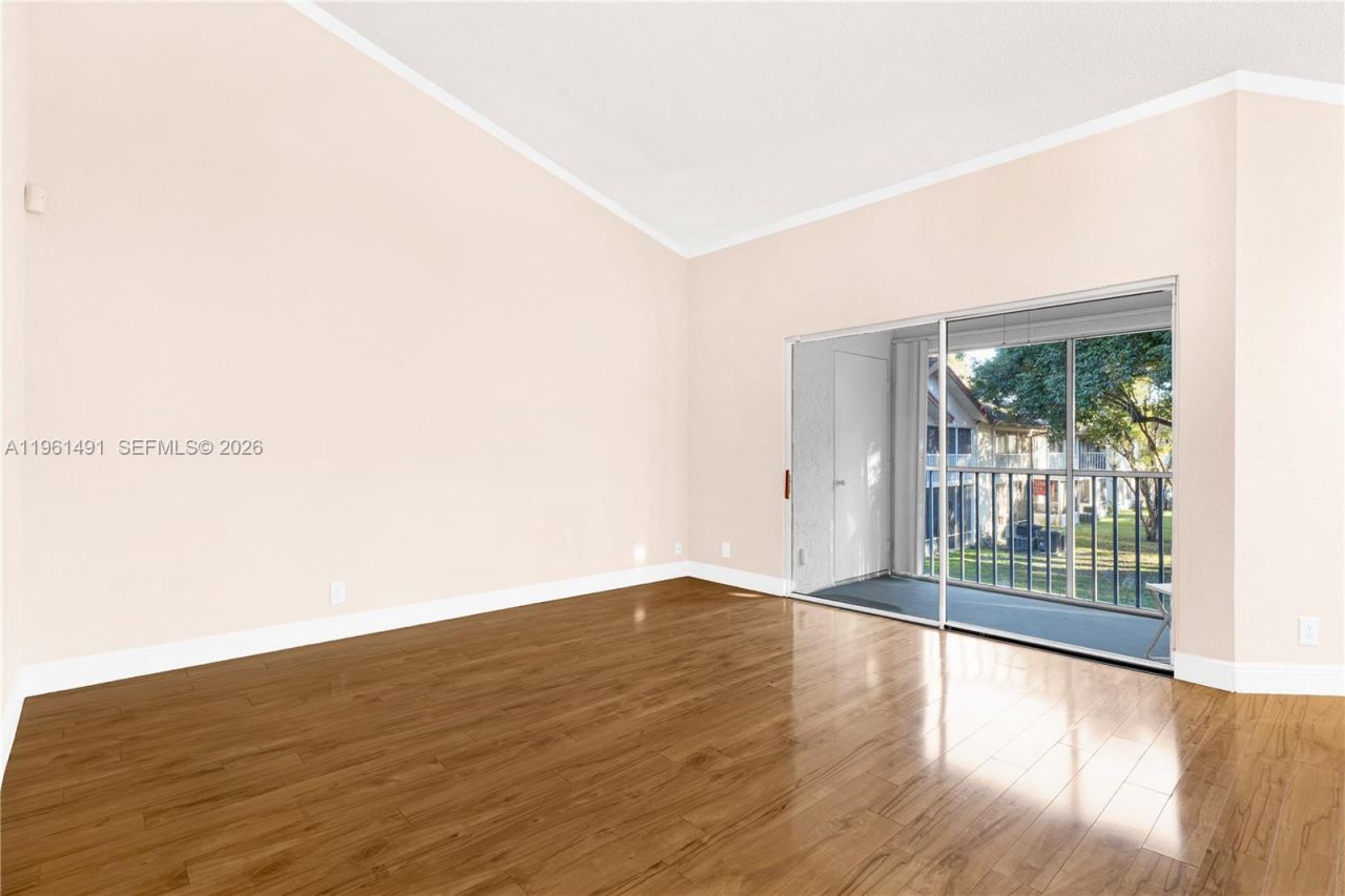 13864 SW 93rd Ln, Unit 13864, Miami, FL 33186 Photo