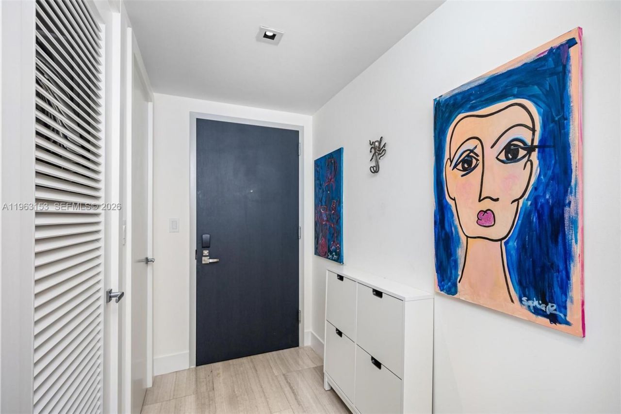 1451 Brickell Ave , Unit 2204, Miami, FL 33131 Photo