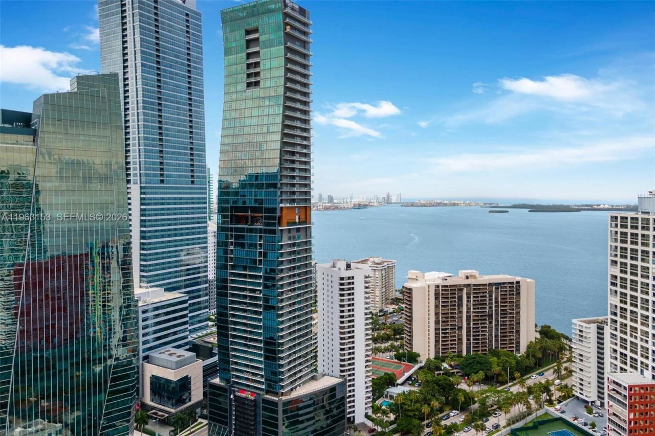 1451 Brickell Ave , Unit 2204, Miami, FL 33131 Photo