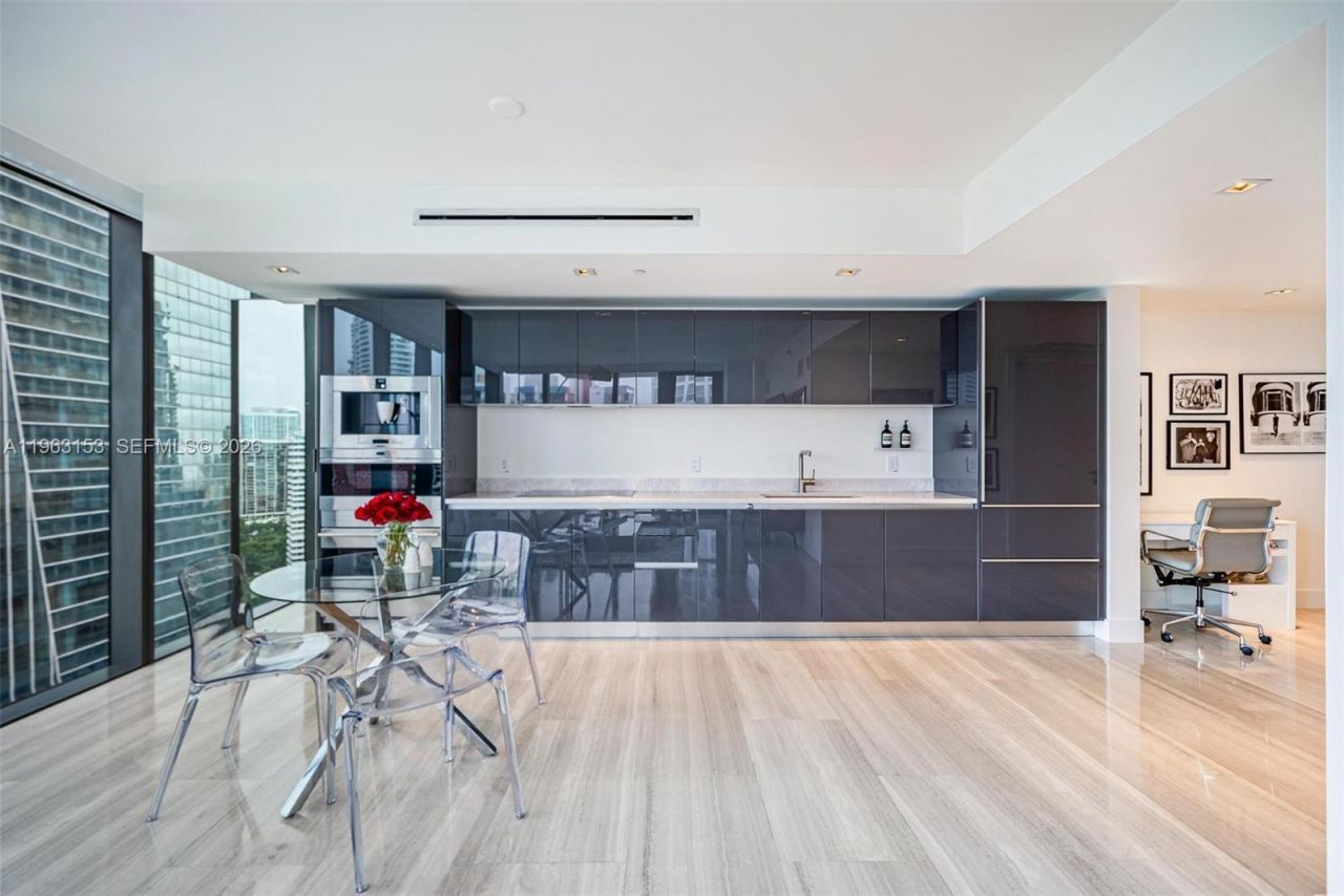 1451 Brickell Ave , Unit 2204, Miami, FL 33131 Photo