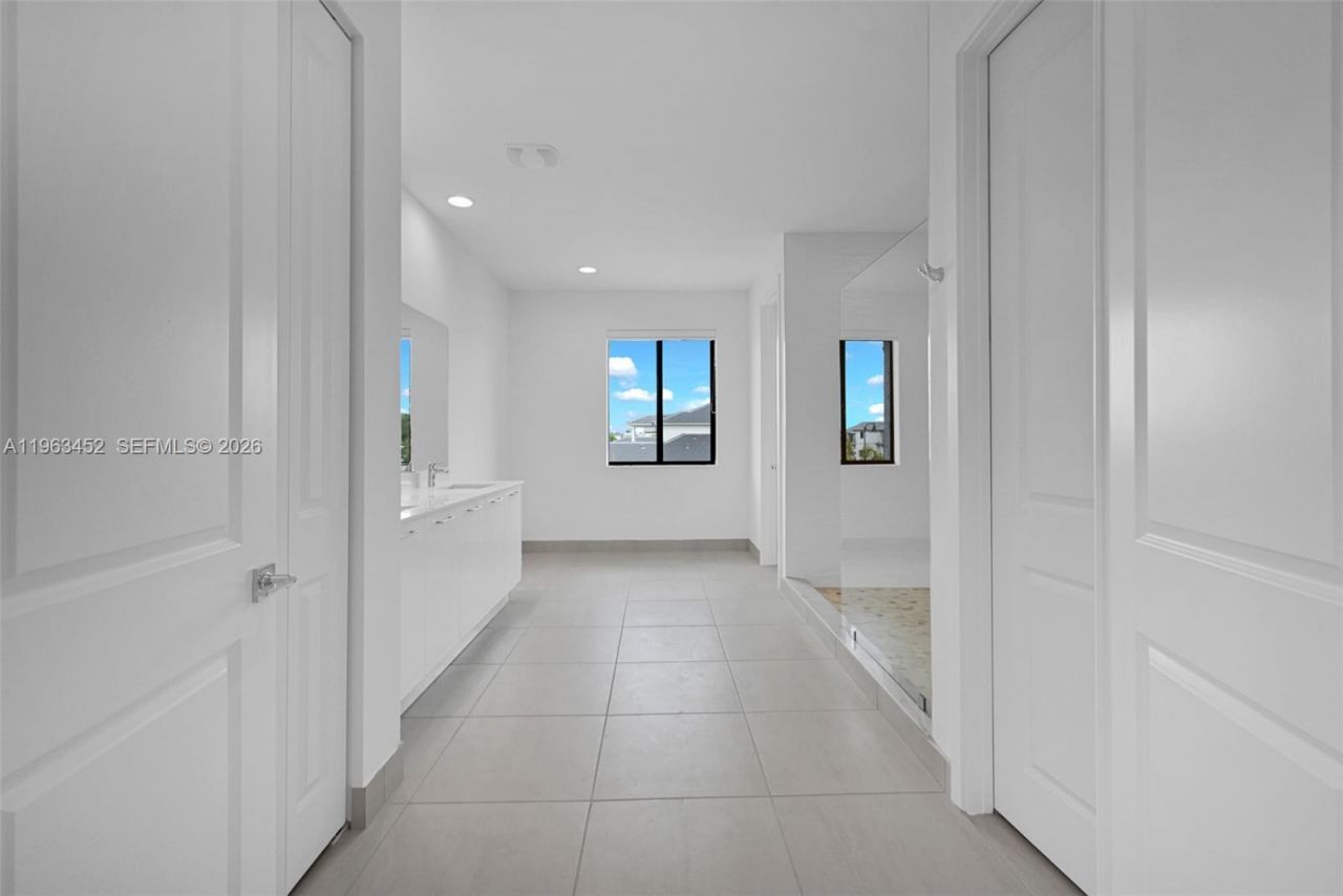 10386 SW 57th Ct, Cooper City, FL 33328 Photo