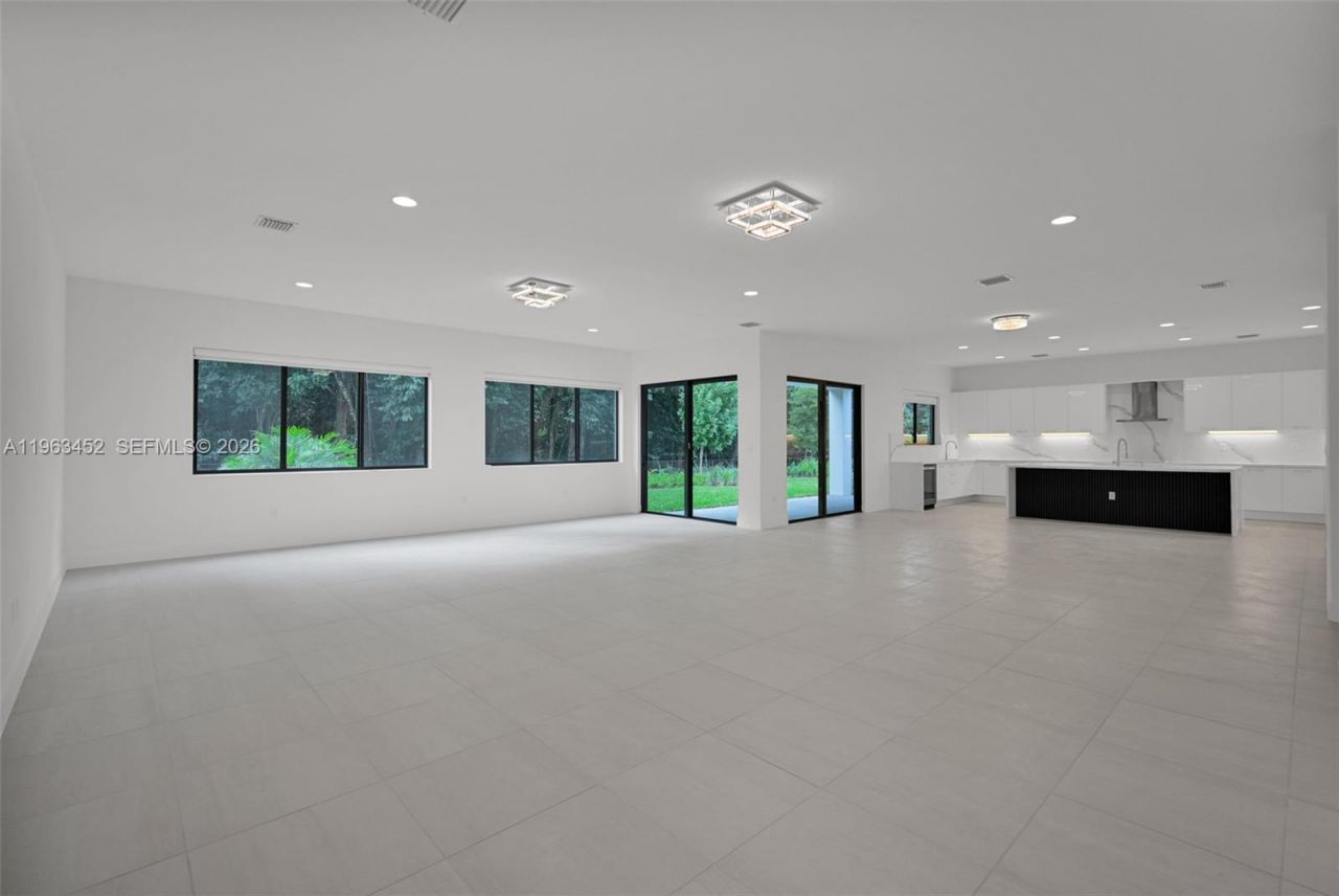 10386 SW 57th Ct, Cooper City, FL 33328 Photo