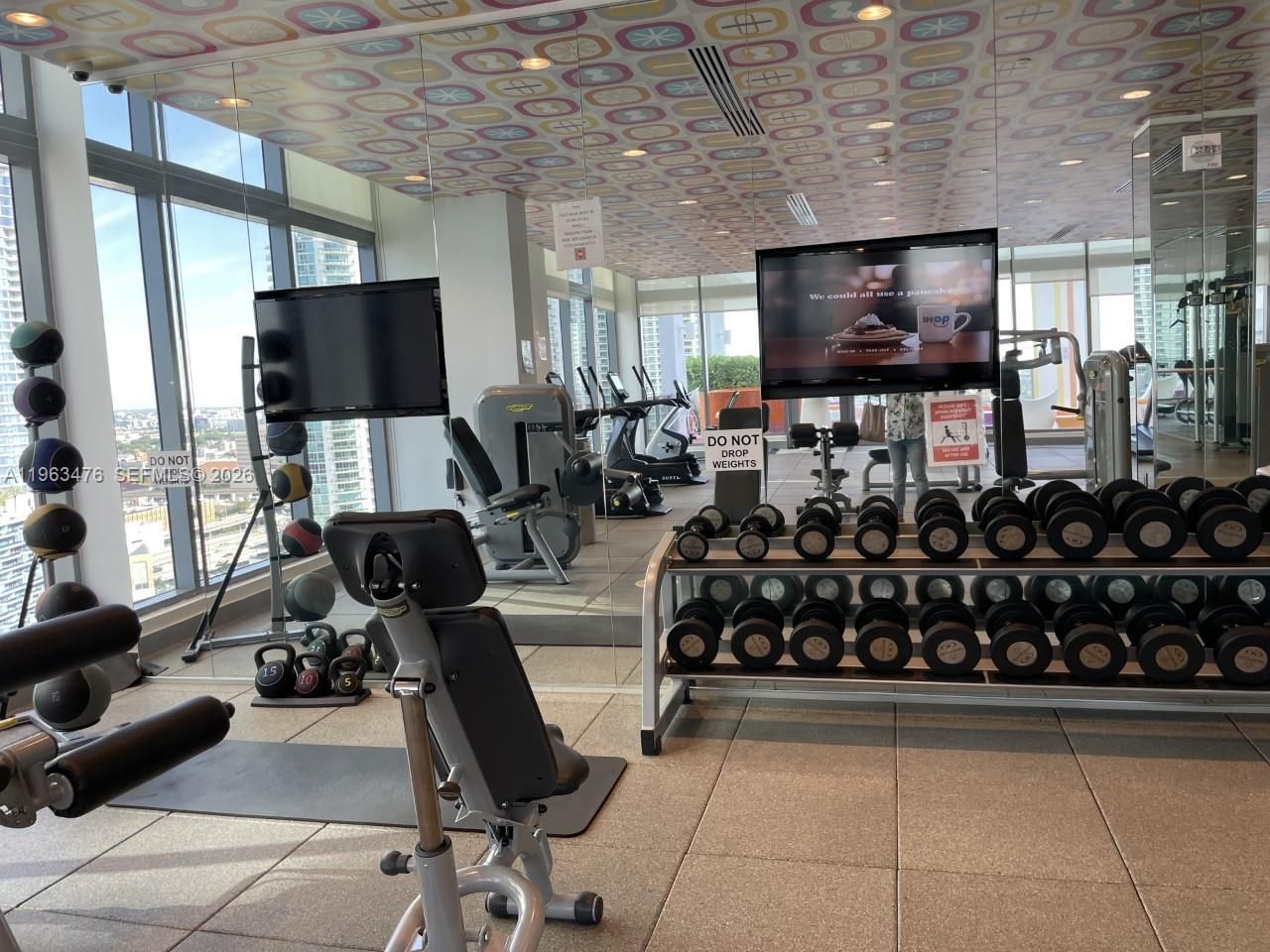 31 SE 6th St, Unit 404, Miami, FL 33131 Photo