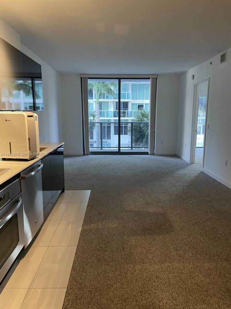 31 SE 6th St, Unit 404, Miami, FL 33131 Photo