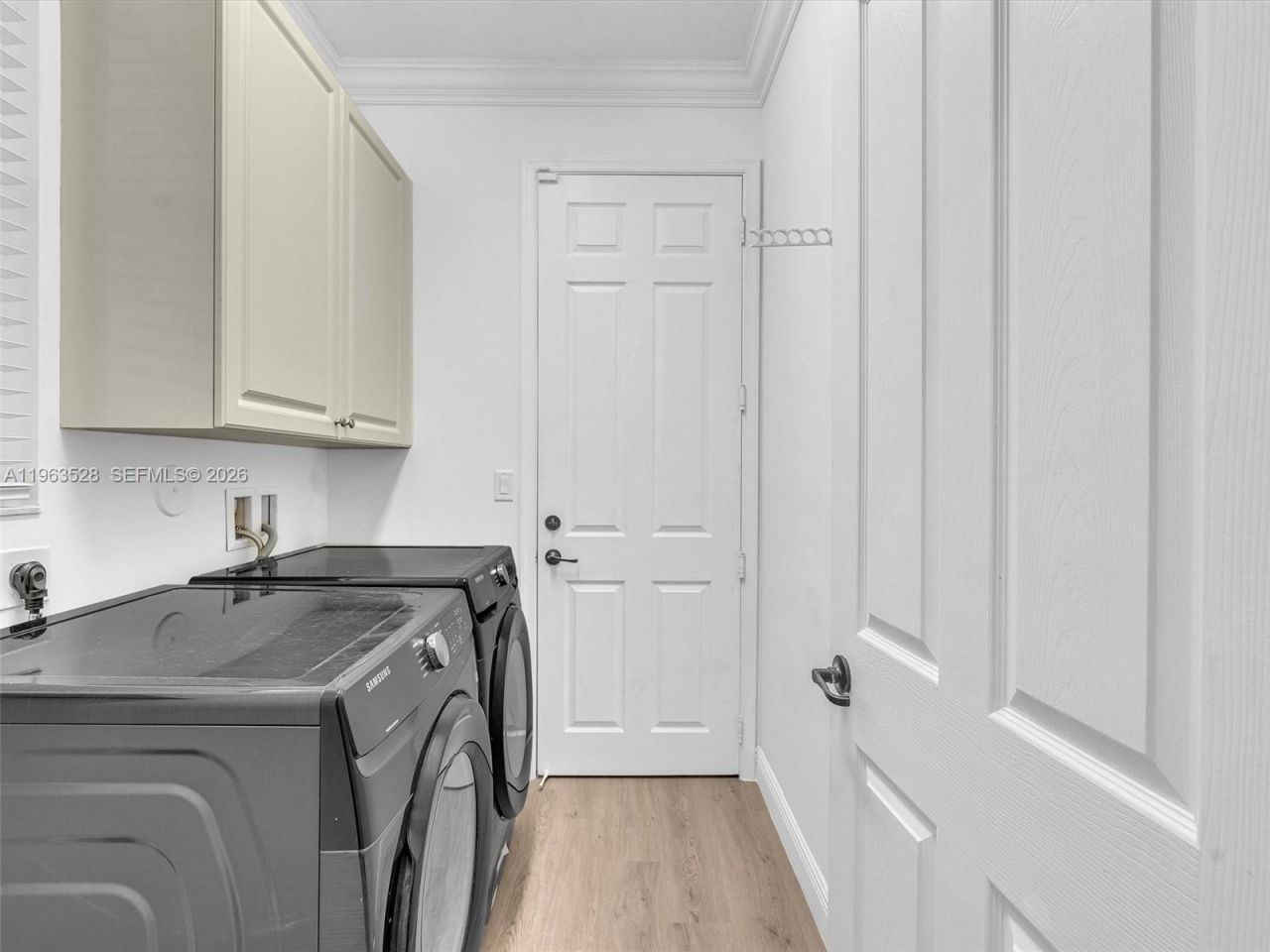 3126 NW 83rd Way, Cooper City, FL 33024 Photo