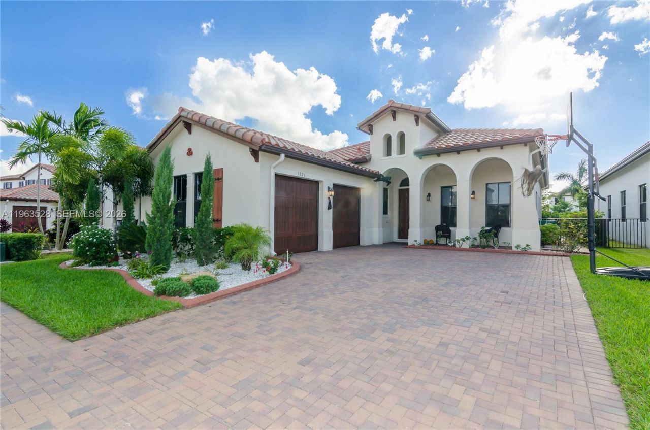 3126 NW 83rd Way, Cooper City, FL 33024 Photo