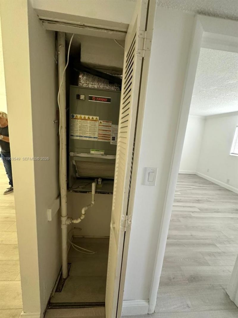 2008 N Jackson St, Unit B4, Hollywood, FL 33020 Photo