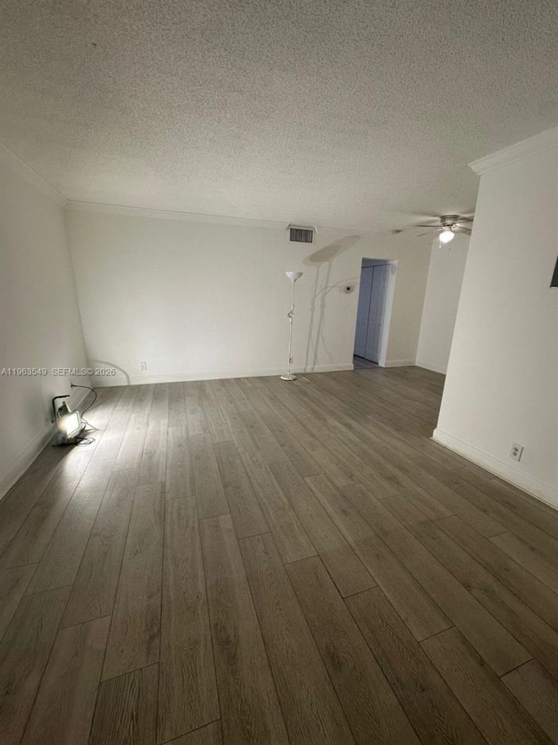 2008 N Jackson St, Unit B4, Hollywood, FL 33020 Photo