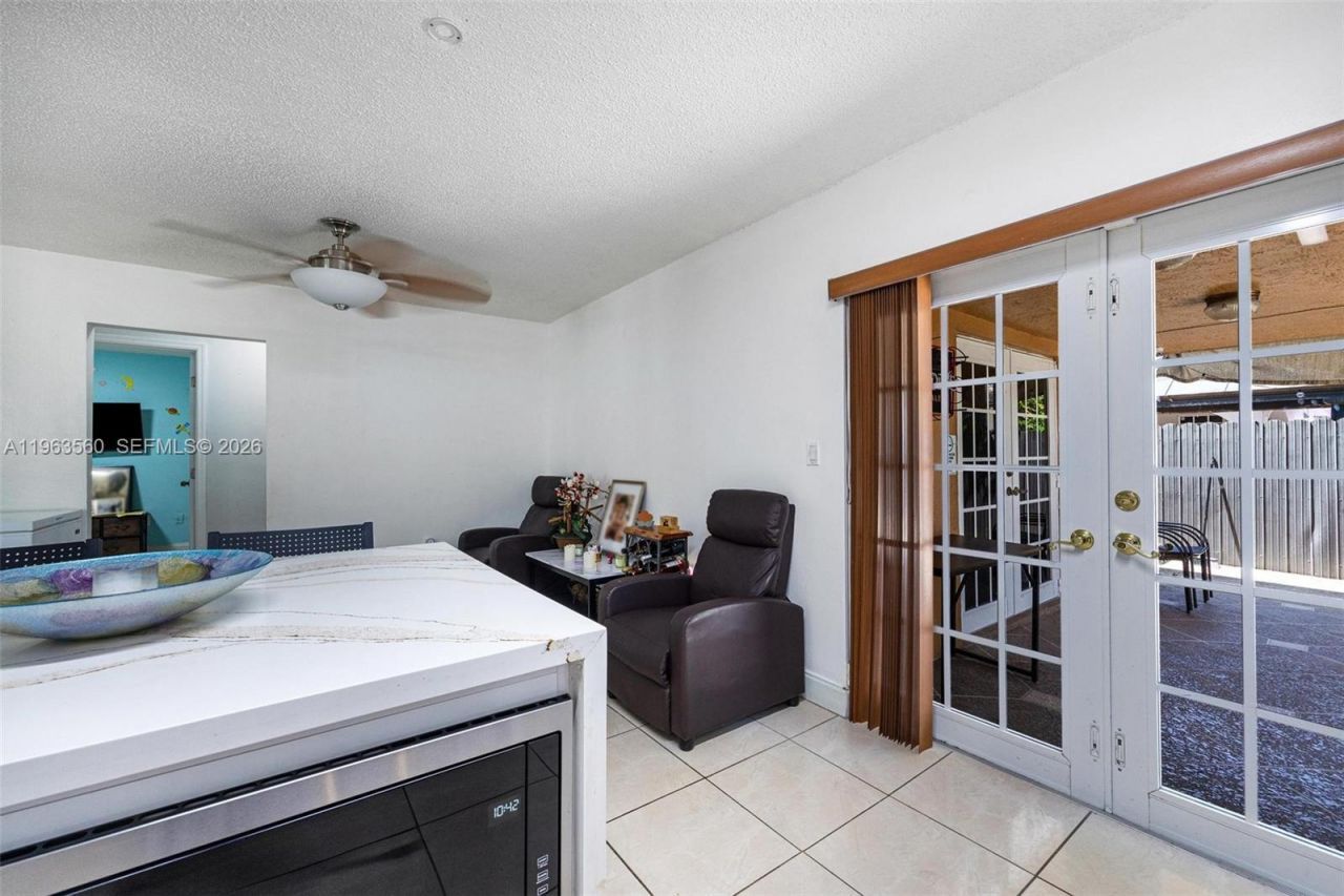 14217 SW 102nd St, Miami, FL 33186 Photo