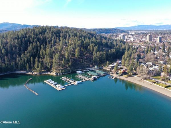 1100 E Lakeshore Dr #B7 , Coeur d'Alene, ID 83814