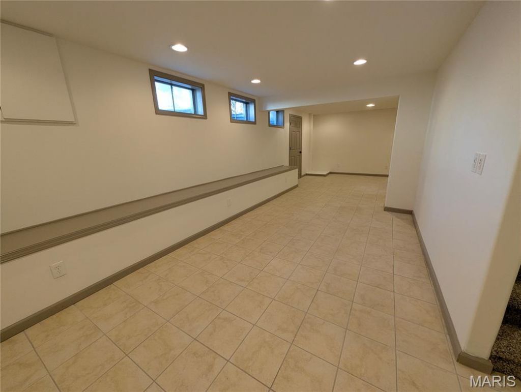 7008 Willow Stream Court, Oakville, MO 63129 Main Photo