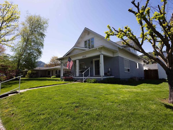 804 Maple St, Kamiah, ID 83536