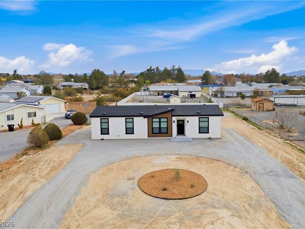 5621 Saddletree Road, Pahrump, NV 89061