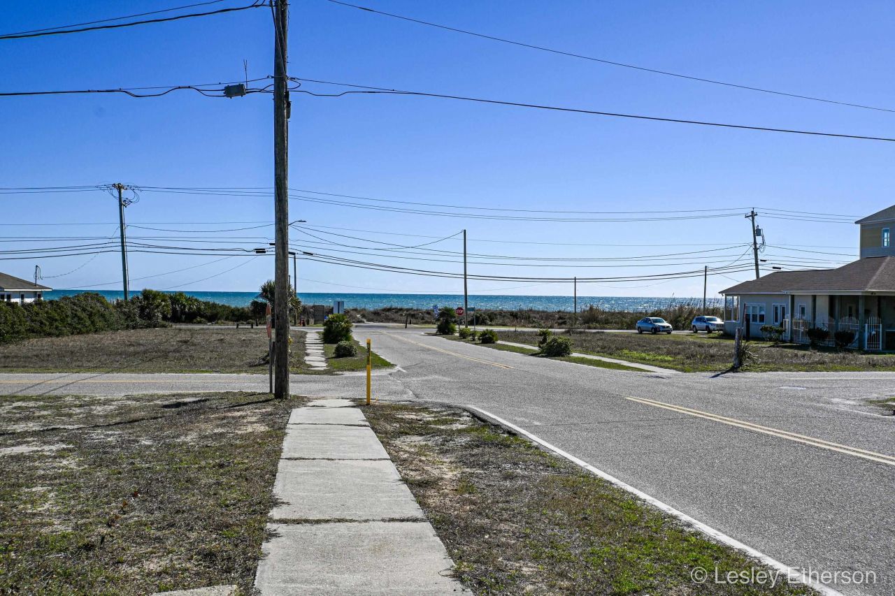 708 S 31st Ave. S  Photo 4