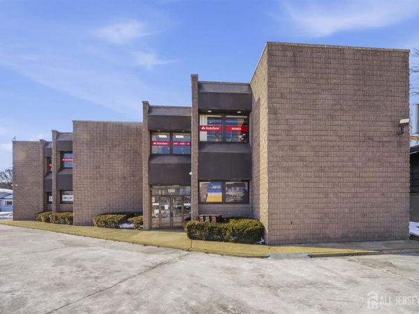 1245 US-1 Highway , Edison, NJ 08837