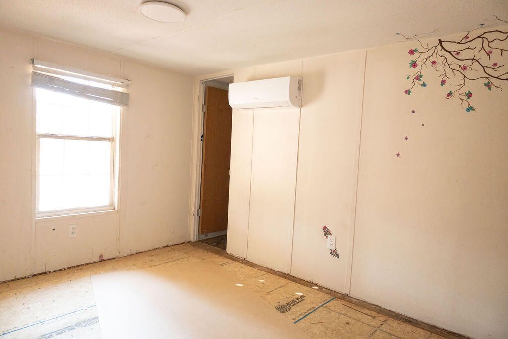 825 Glen Street Photo 18