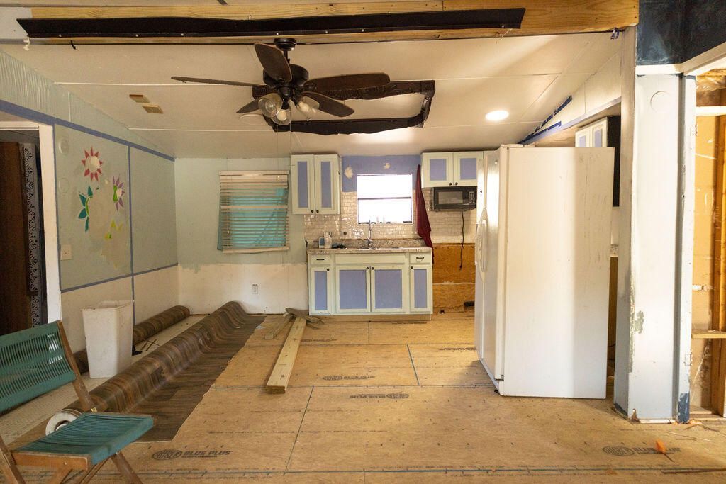 825 Glen Street Photo 6